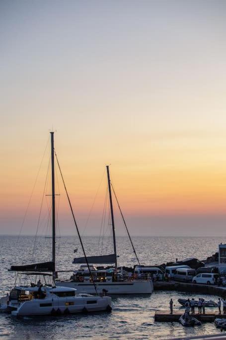 The Bay - Loft Apartment Sea & Sunset View Oía Dış mekan fotoğraf