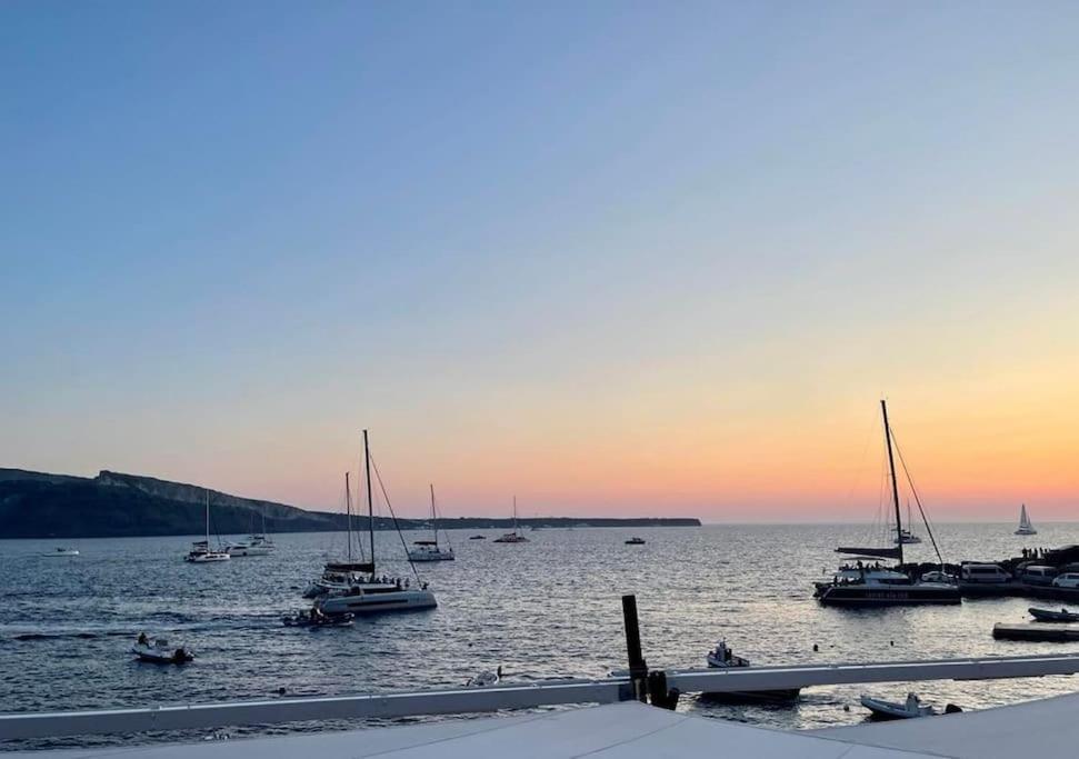 The Bay - Loft Apartment Sea & Sunset View Oía Dış mekan fotoğraf